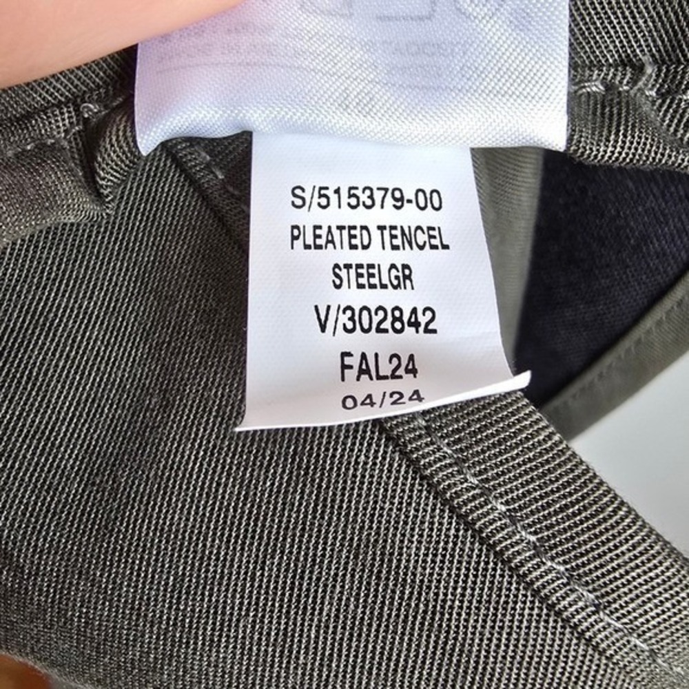 Banana Republic New Olive Green Tencel Pleated Wide Leg Pants Womens SZ 16 Chic - Picture 11 of 11